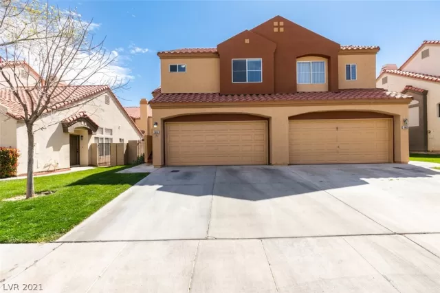 MLS: 2281112 Condo For Sale
