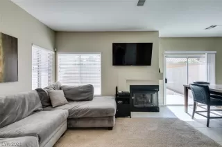 Photo #4: 2281112 Listing 