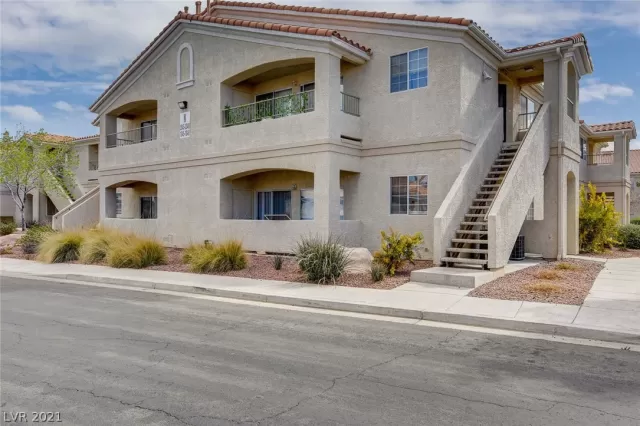 MLS: 2281179 Condo For Sale