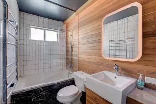 Photo #2: 2281207 Listing 