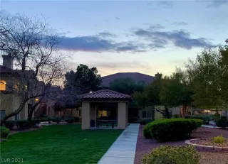 Photo #2: 2281263 Listing