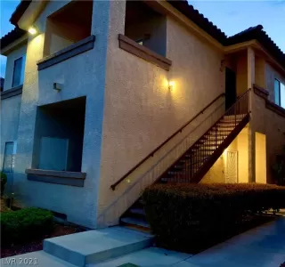 Photo #4: 2281263 Listing