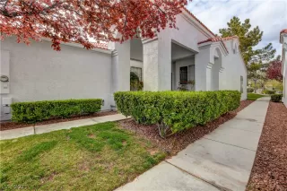 Photo #1: 2281280 Listing