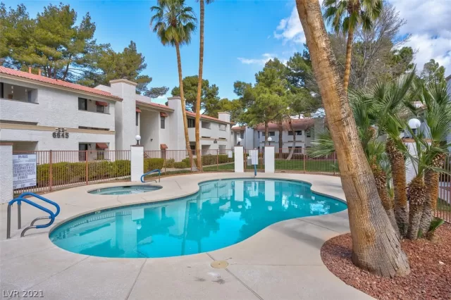 MLS: 2281282 Condo For Sale