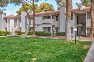 Photo #1: 2281282 Listing