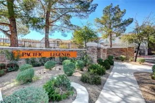 Photo #1: 2281300 Listing