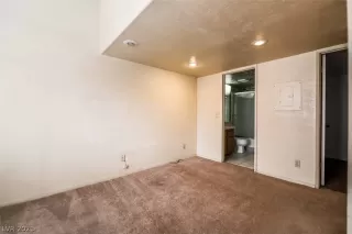 Photo #6: 2281303 Listing 