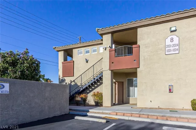 MLS: 2281310 Condo For Sale