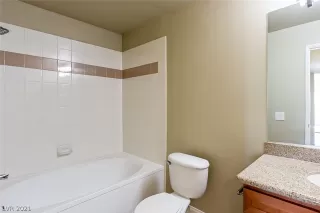 Photo #3: 2281310 Listing 