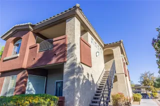 Photo #4: 2281310 Listing 