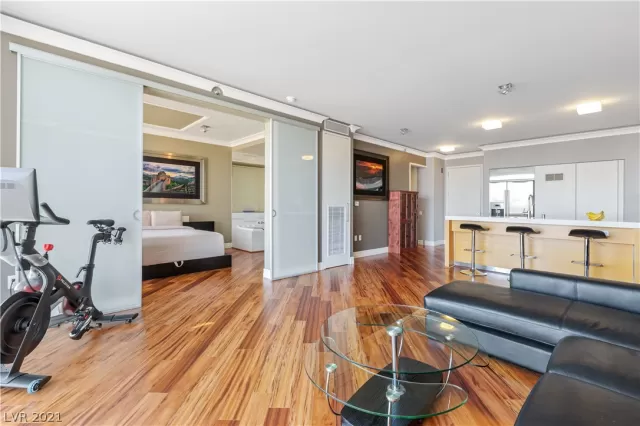 MLS: 2281315 Condo For Sale