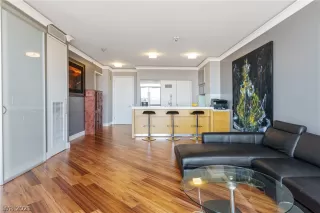 Photo #3: 2281315 Listing 