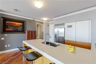 Photo #6: 2281315 Listing 