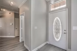 Photo #5: 2281509 Listing