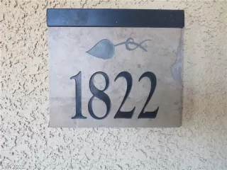 Photo #2: 2281522 Listing 