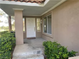 Photo #2: 2281561 Listing 