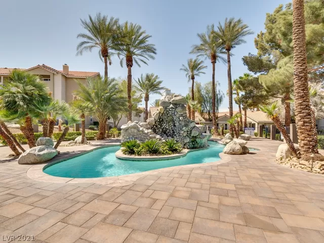 MLS: 2281618 Condo For Sale