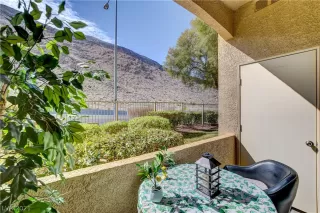 Photo #1: 2281667 Listing