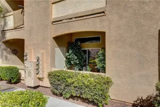 Photo #4: 2281667 Listing