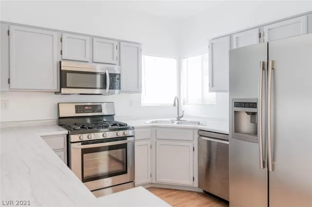 MLS: 2281673 Condo For Sale