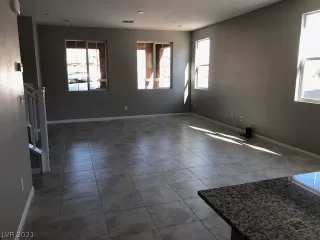 Photo #3: 2281690 Listing