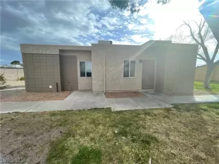 Photo #2: 2281699 Listing 