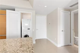 Photo #1: 2281705 Listing