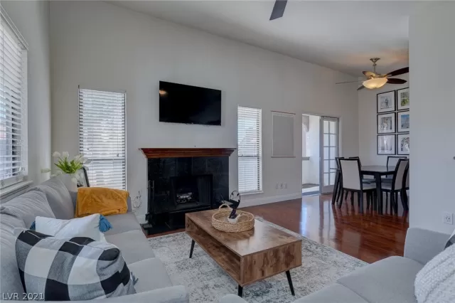 MLS: 2281713 Condo For Sale