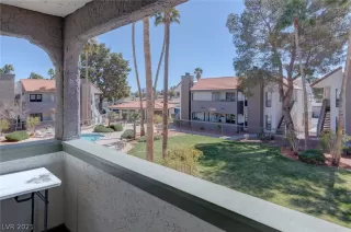 Photo #4: 2281713 Listing 