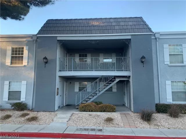 MLS: 2281822 Condo For Sale