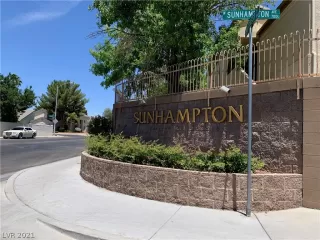 Photo #1: 2281845 Listing 