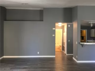 Photo #3: 2281845 Listing 