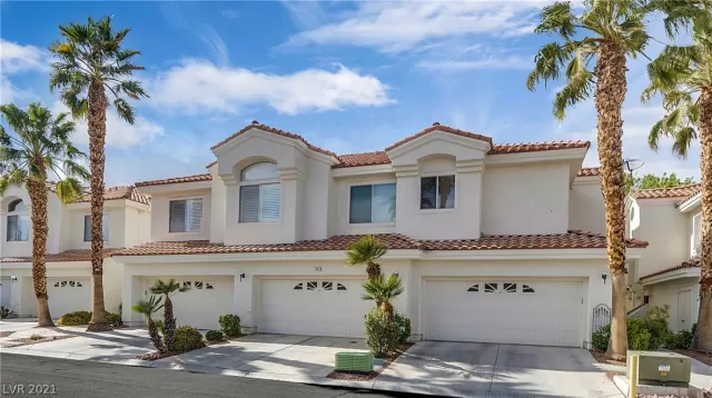 MLS: 2281899 Condo For Sale