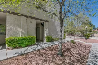 Photo #1: 2281964 Listing