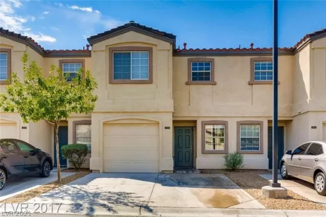 MLS: 2281968 Condo For Sale