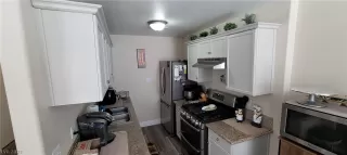 Photo #6: 2281968 Listing