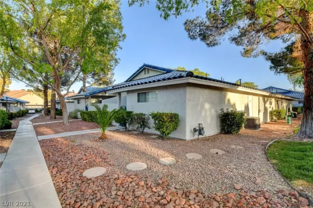 MLS: 2282052 Condo For Sale