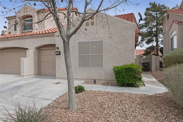 MLS: 2282059 Condo For Sale