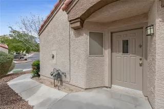 Photo #1: 2282059 Listing