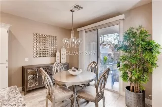 Photo #4: 2282132 Listing 