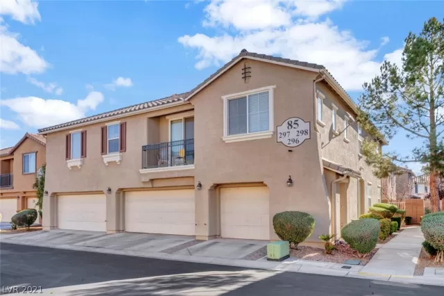 MLS: 2282133 Condo For Sale