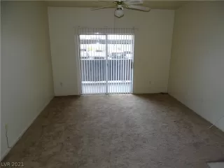 Photo #5: 2282187 Listing 