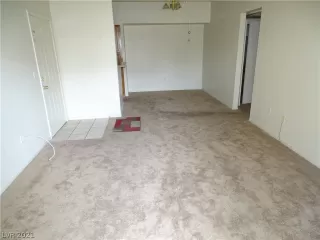 Photo #6: 2282187 Listing 