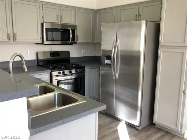 MLS: 2282190 Condo For Sale