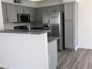 Photo #4: 2282190 Listing 