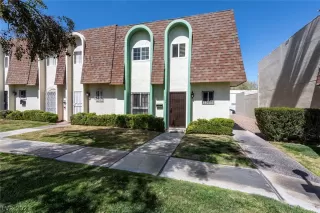 Photo #1: 2282199 Listing