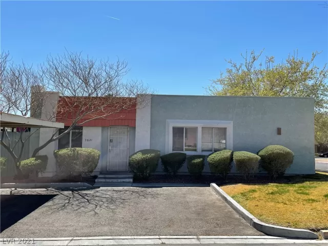 MLS: 2282200 Condo For Sale