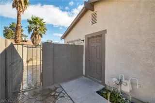 Photo #3: 2282253 Listing 