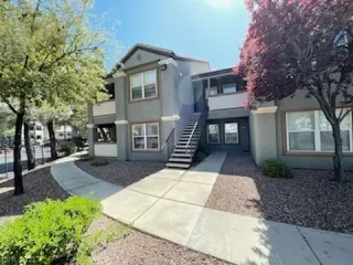 Photo #3: 2282296 Listing