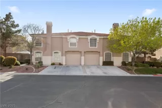 Photo #1: 2282317 Listing